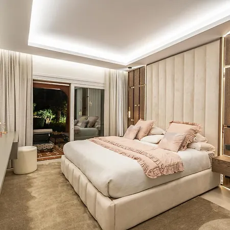 Ground Floor Luxurious Apartment