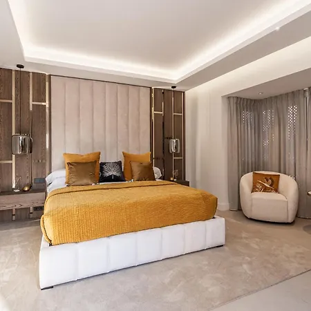 Ground Floor Luxurious Apartment *