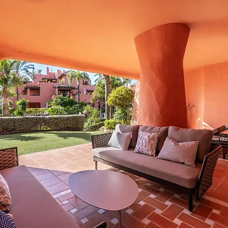 Apartment Ground Floor Luxurious *