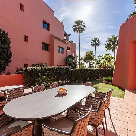 Ground Floor Luxurious Apartament Estepona